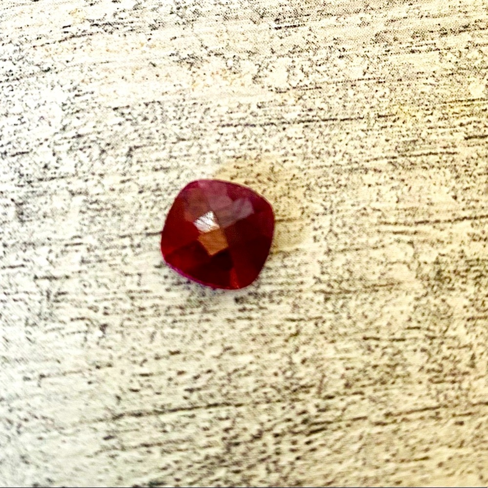 Natural Ruby - Picture 2 of 2